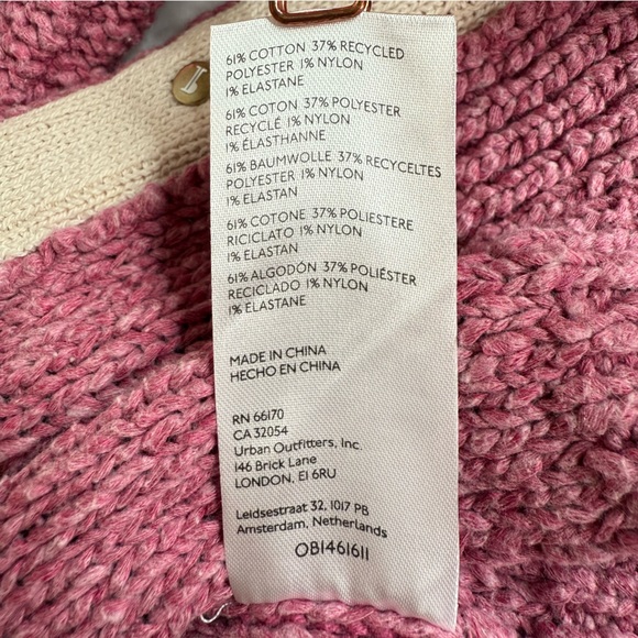 Pilcro Yin Yang Icon Heart Urban Outfitters Cropped Cardigan Sweater Size Medium - Picture 15 of 16